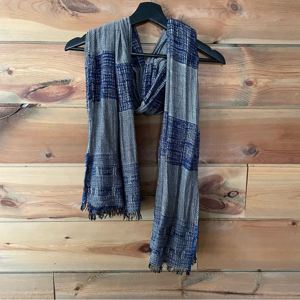 Textured Scarf